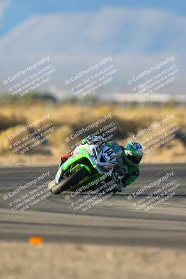 media/Dec-07-2024-CVMA (Sat) [[21c5f1ef85]]/Race 12-Supersport Middleweight/